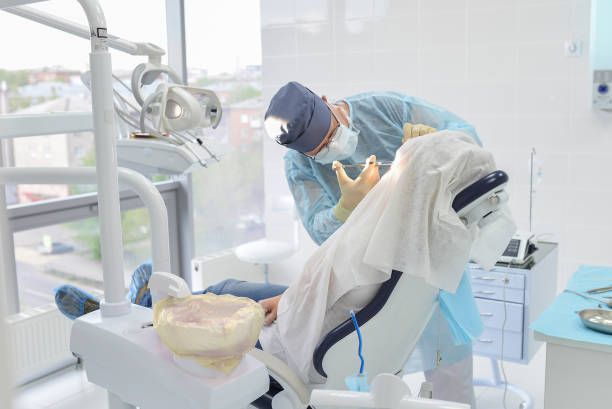 Best Broken Tooth Emergency  in Lincoln Park, MI
